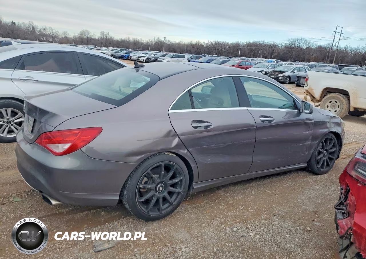 2016 Mercedes-Benz Cla 250 VIN:WDDSJ4EB4GN388943 - 3