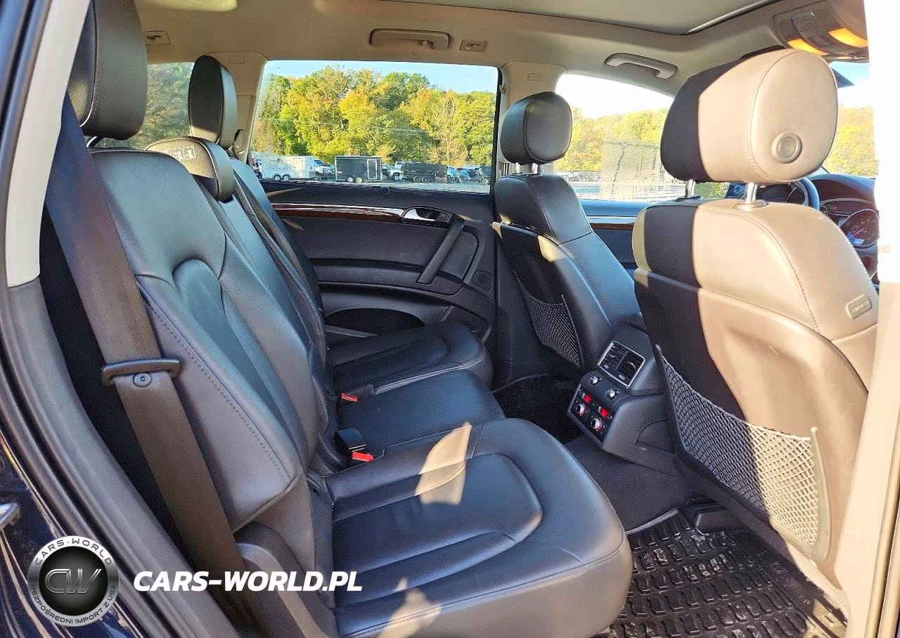 2015 Audi Q7 Premium Plus VIN:WA1LGAFE6FD007905 - 10