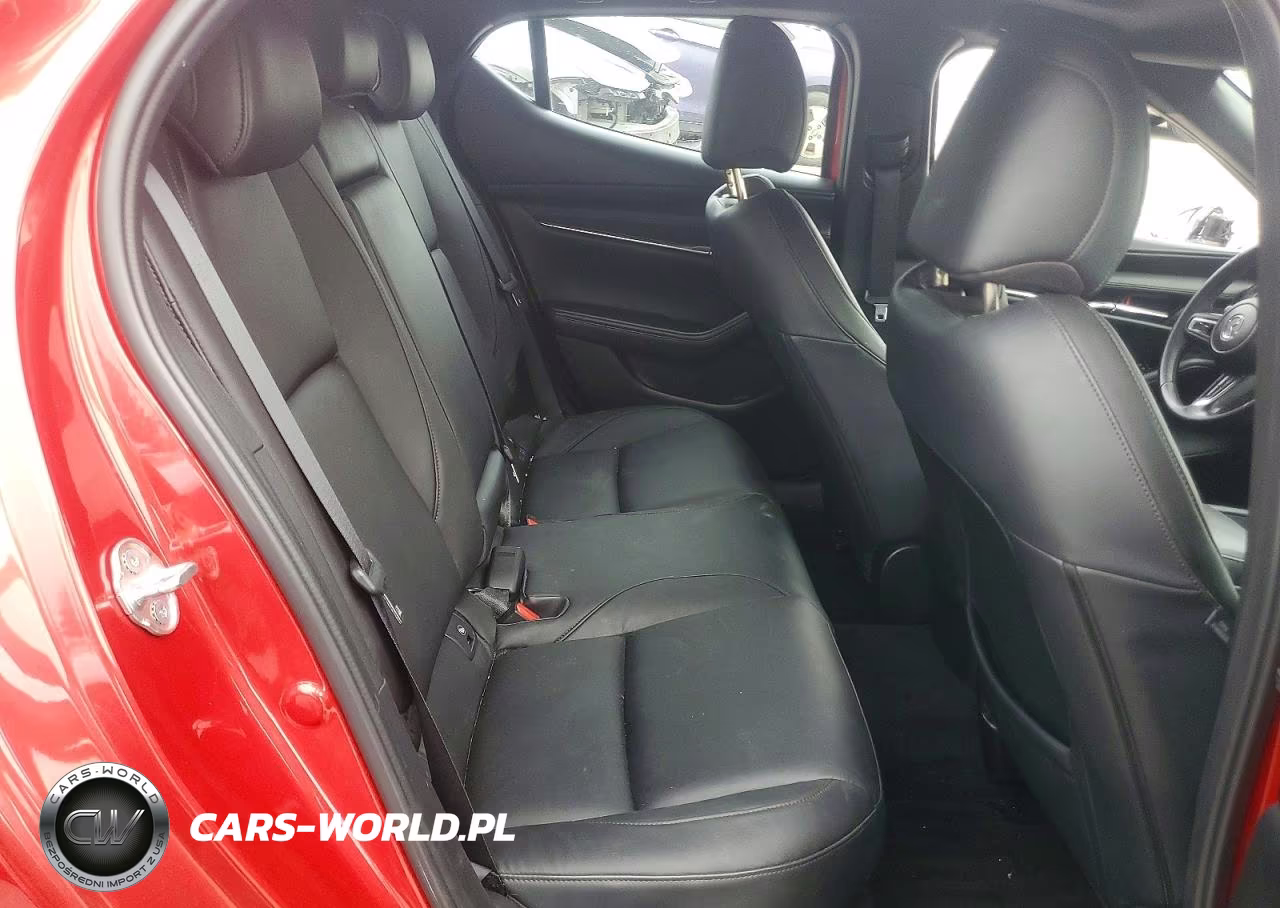 2024 Mazda 3 Preferred VIN:JM1BPALM5R1700550 - 10