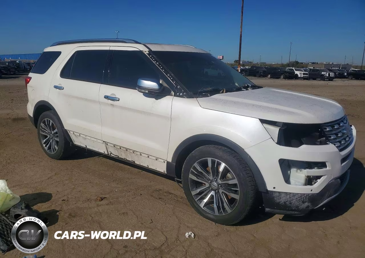 2016 Ford Explorer Platinum VIN:1FM5K8HT0GGB62298 - 4