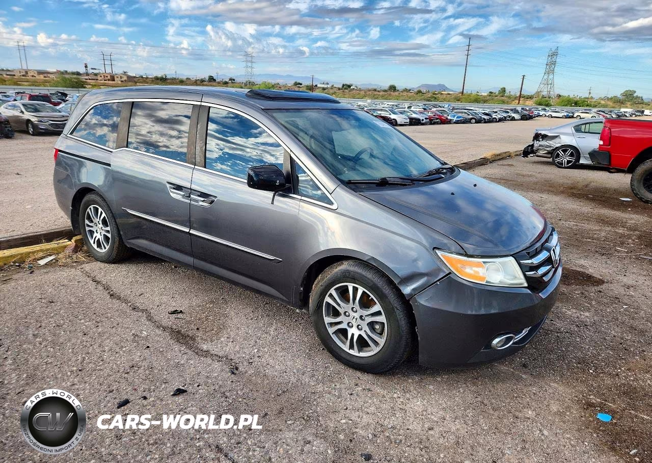 2013 Honda Odyssey Exl VIN:5FNRL5H64DB060570 - 4