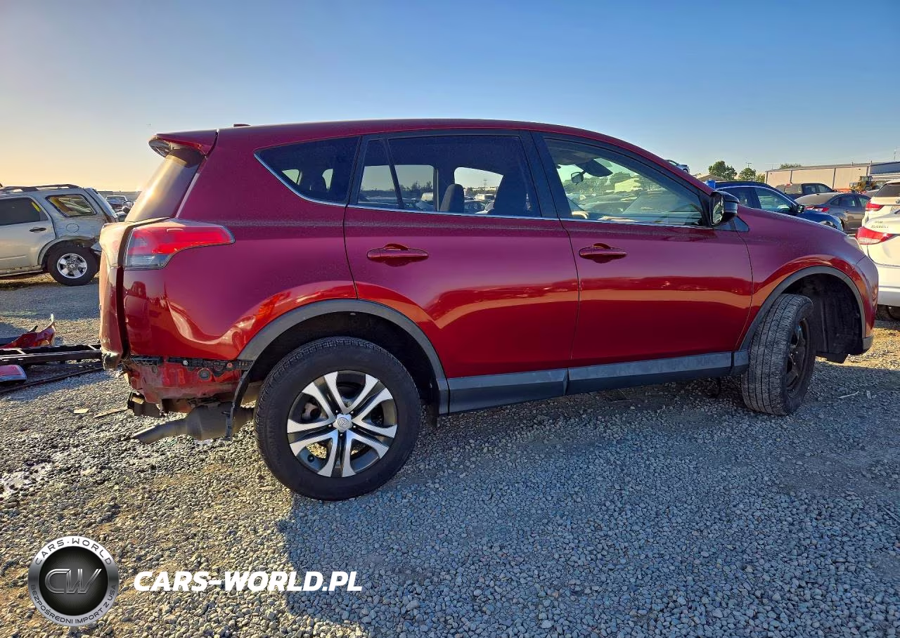 2018 Toyota Rav4 Le VIN:JTMZFREVXJD120008 - 3