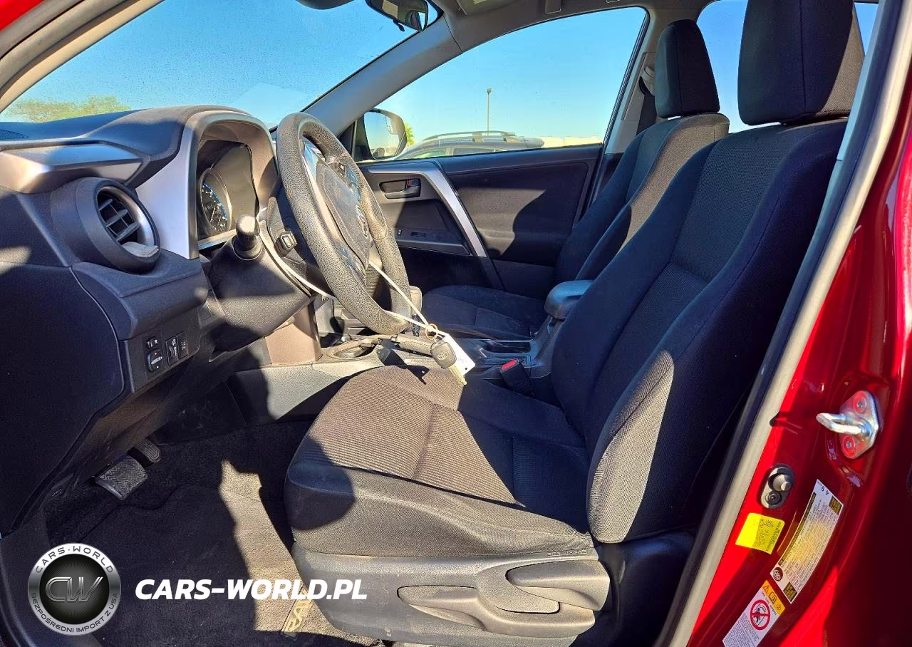 2018 Toyota Rav4 Le VIN:JTMZFREVXJD120008 - 7