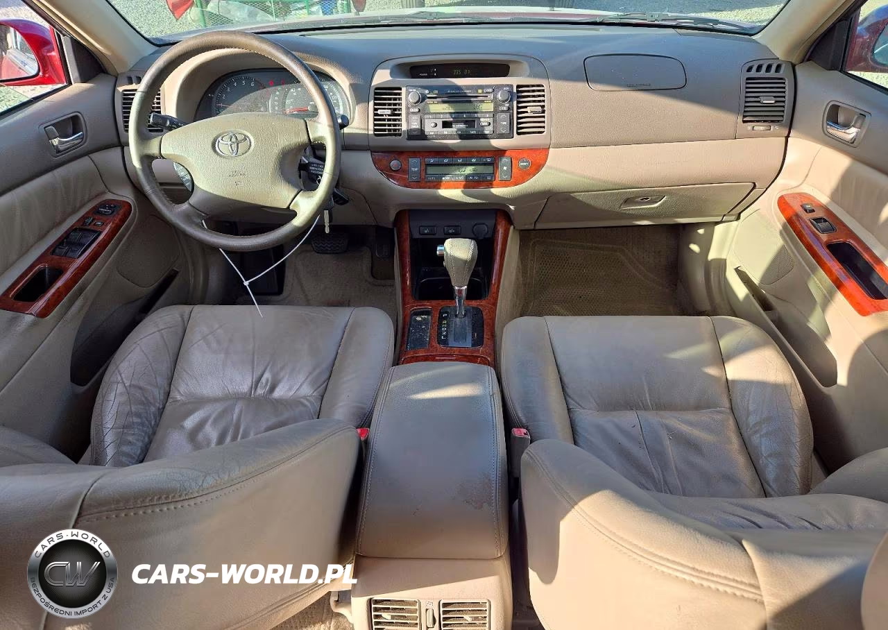 2002 Toyota Camry Xle V6 VIN:JTDBF30K220018917 - 8