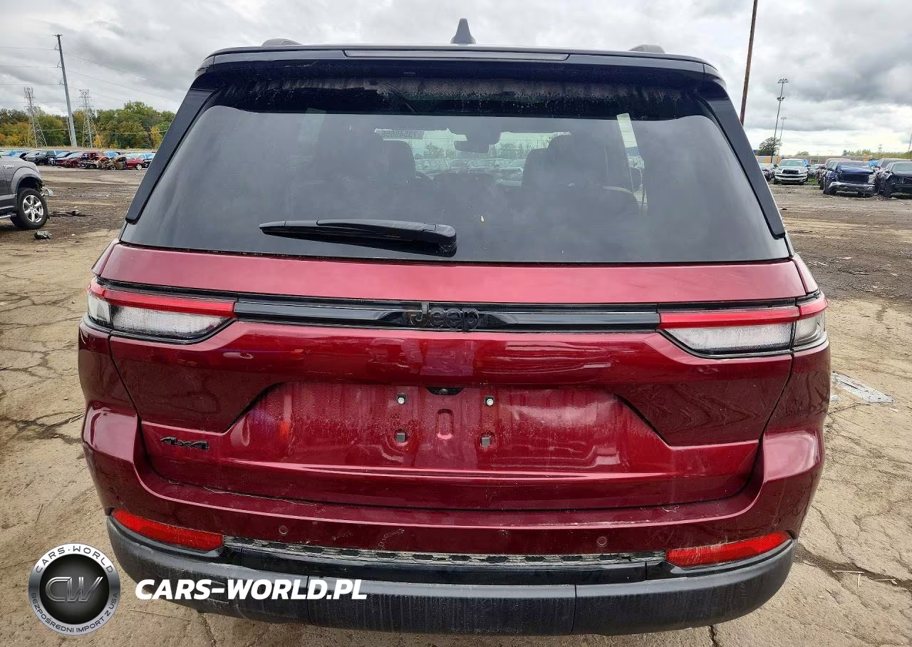 2025 Jeep Grand Cherokee Limited VIN:1C4RJHBG8S8790391 - 6
