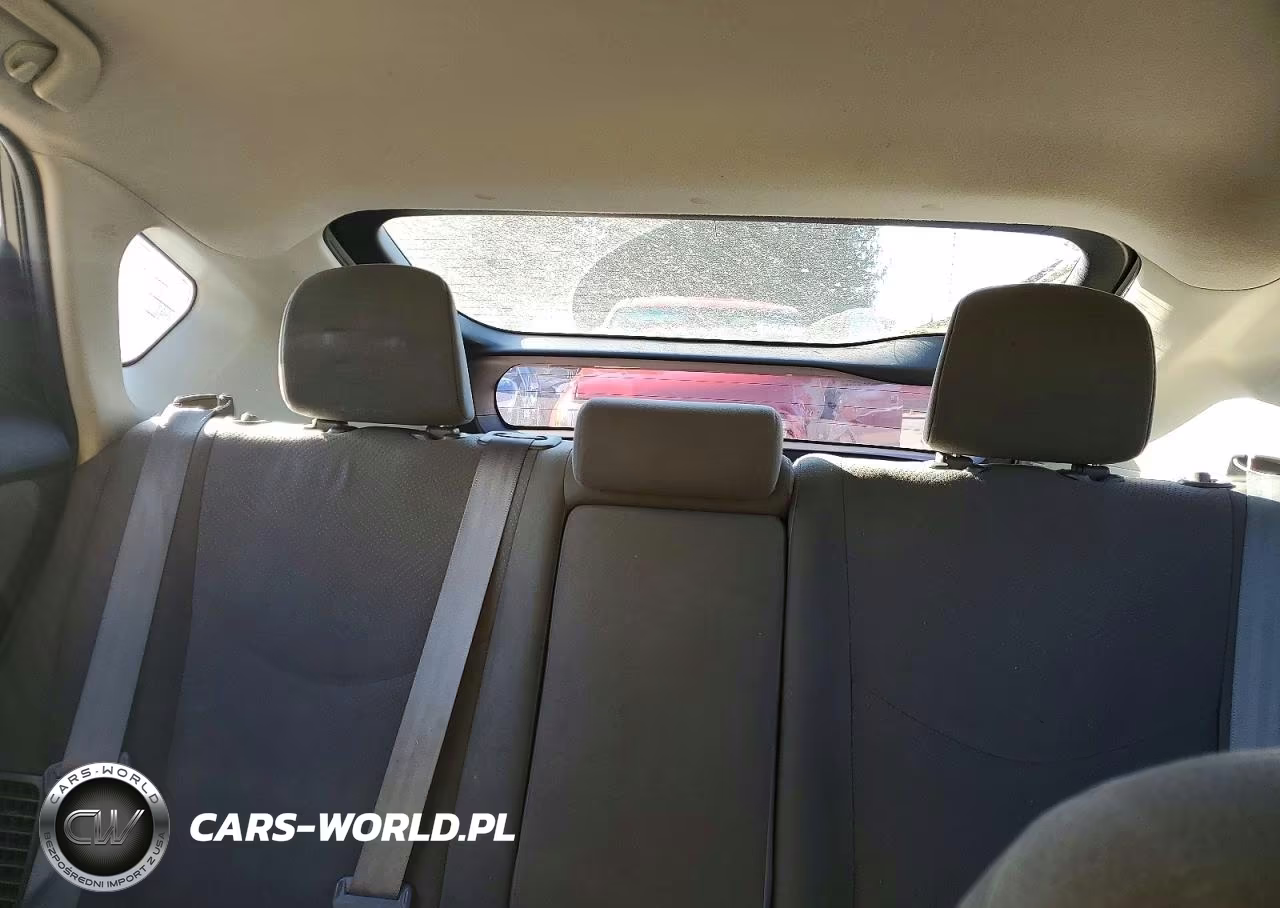 2013 Toyota Prius Two VIN:JTDKN3DU7D5541810 - 10