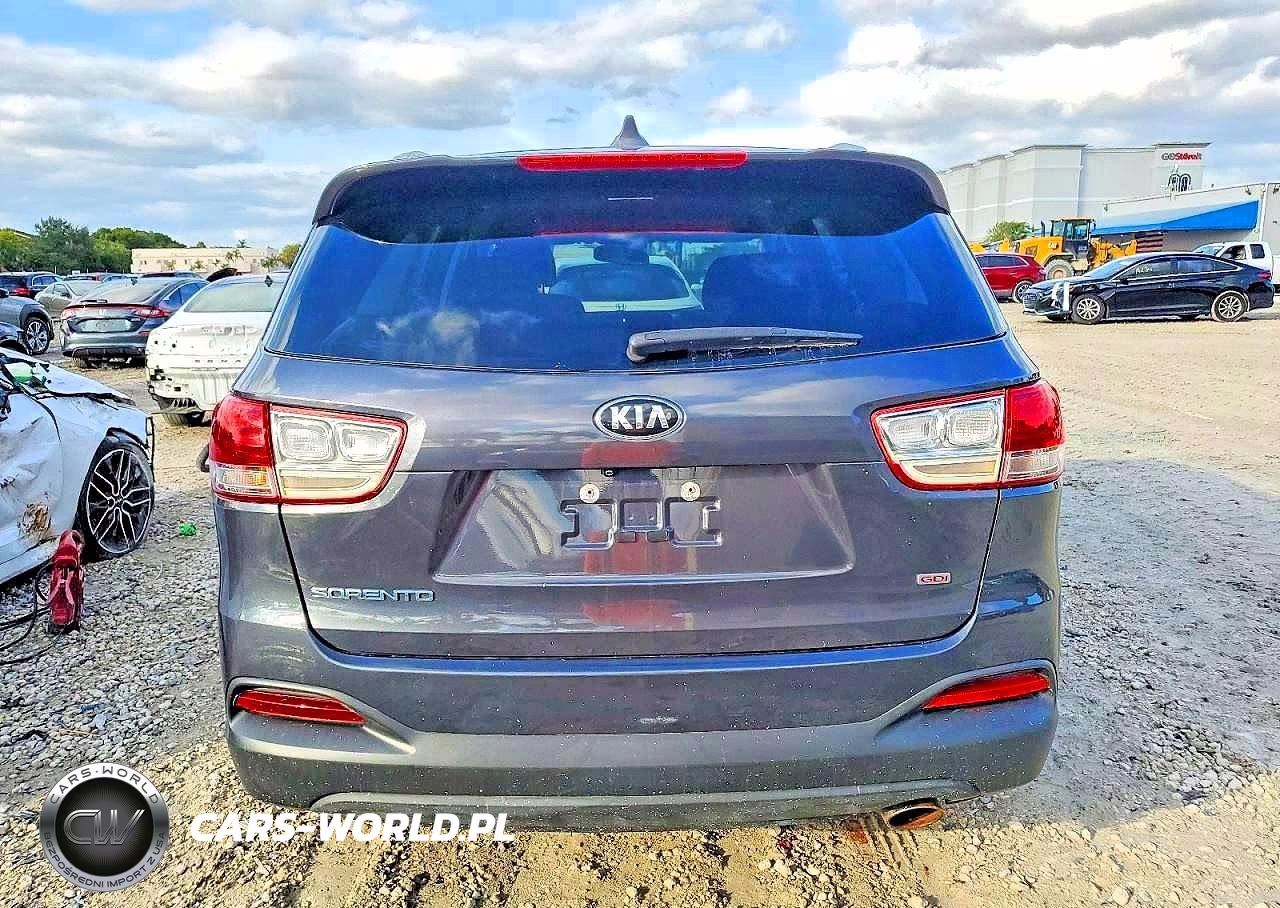 2018 Kia Sorento Lx VIN:5XYPG4A38JG344438 - 6