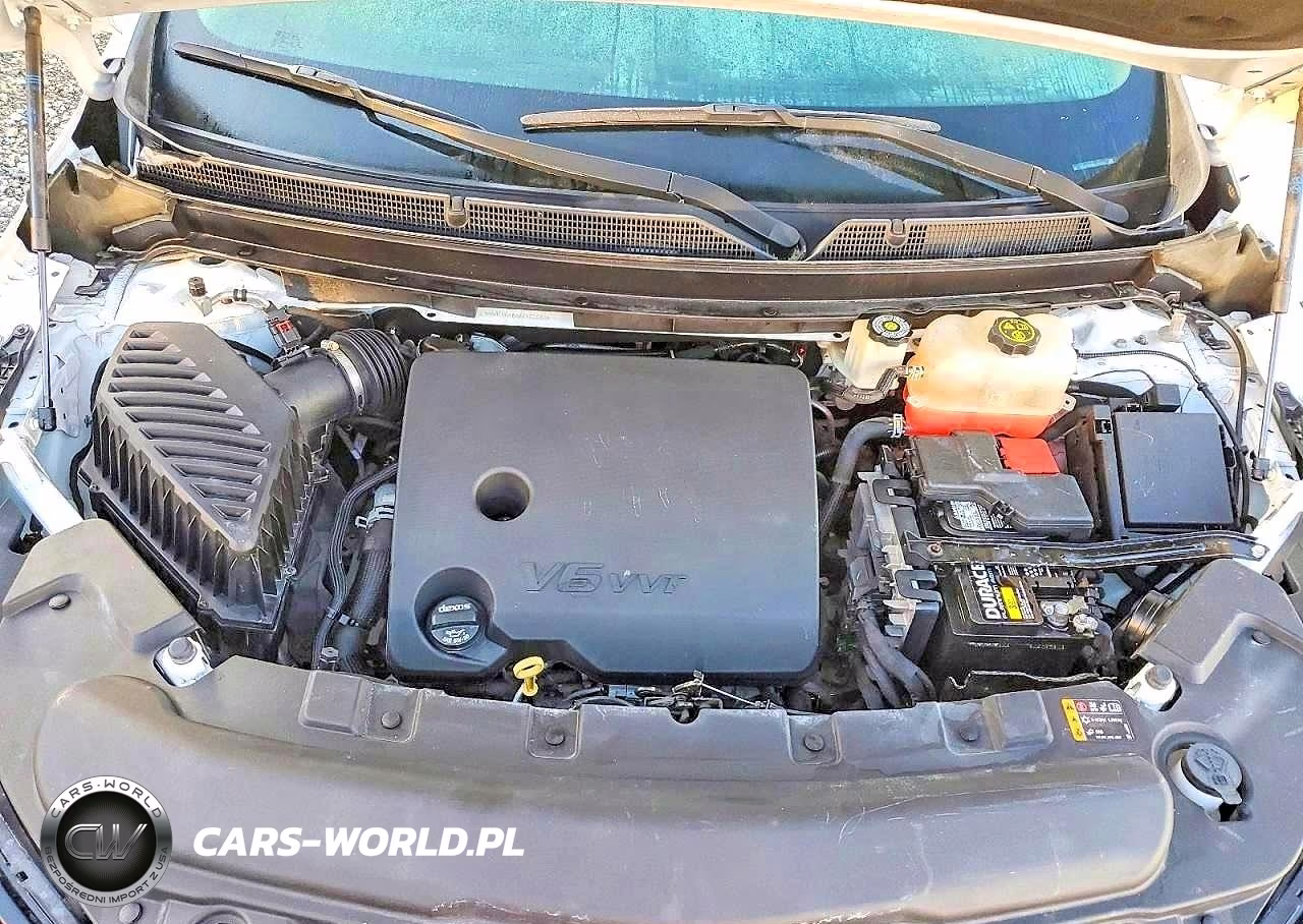 2018 Buick Enclave Essence VIN:5GAERBKW5JJ122102 - 11