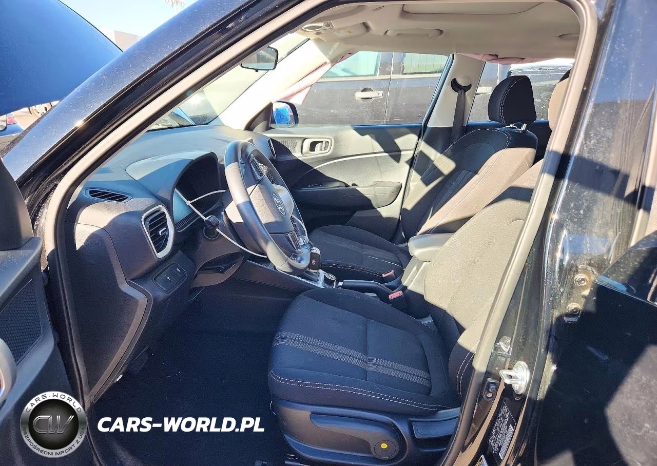 2026 Hyundai Venue Sel VIN:KMHRC8A31TU458354 - 7