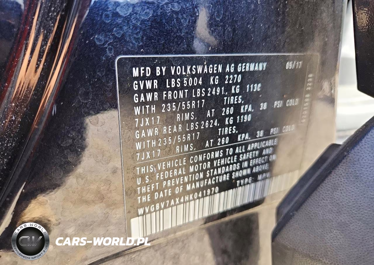 2017 Volkswagen Tiguan S VIN:WVGBV7AX4HK041970 - 12