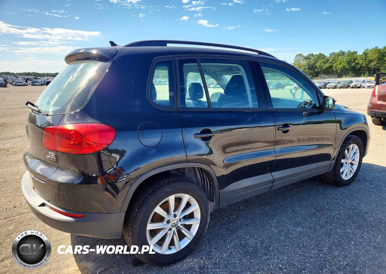 2017 Volkswagen Tiguan S VIN:WVGBV7AX4HK041970 - 3