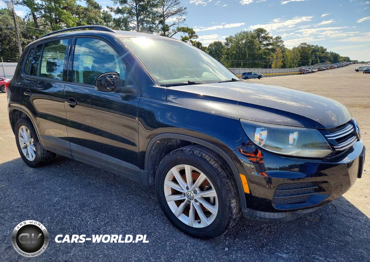 2017 Volkswagen Tiguan S VIN:WVGBV7AX4HK041970 - 4