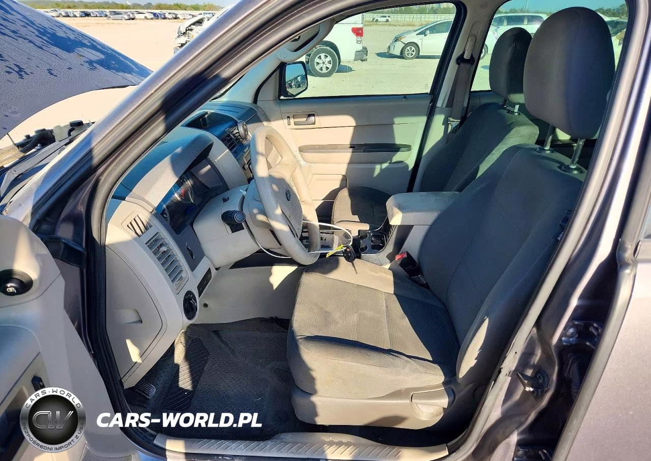 2012 Ford Escape Xls VIN:1FMCU0C77CKA75048 - 7