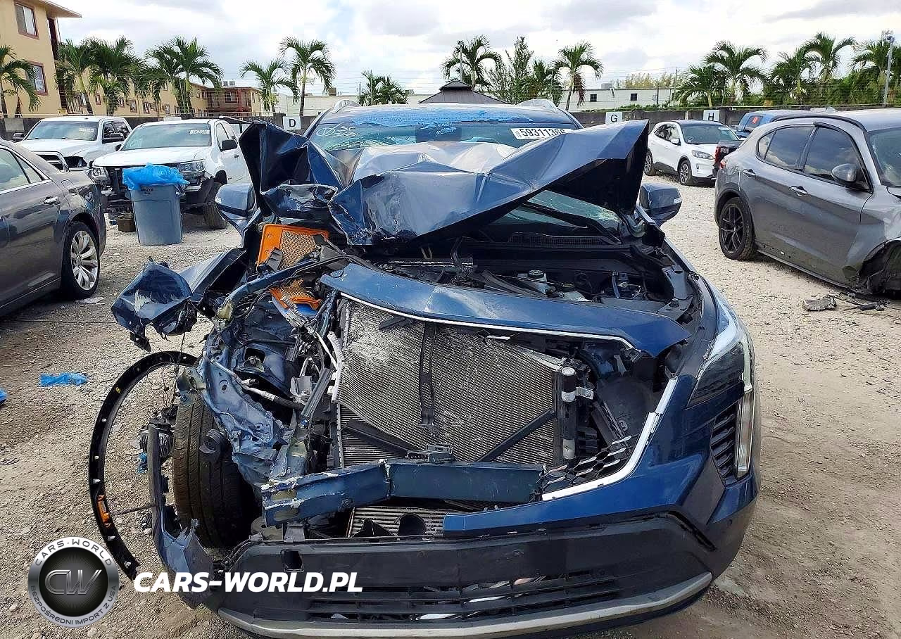 2021 Cadillac Xt4 Premium Luxury VIN:1GYFZCR43MF028086 - 5