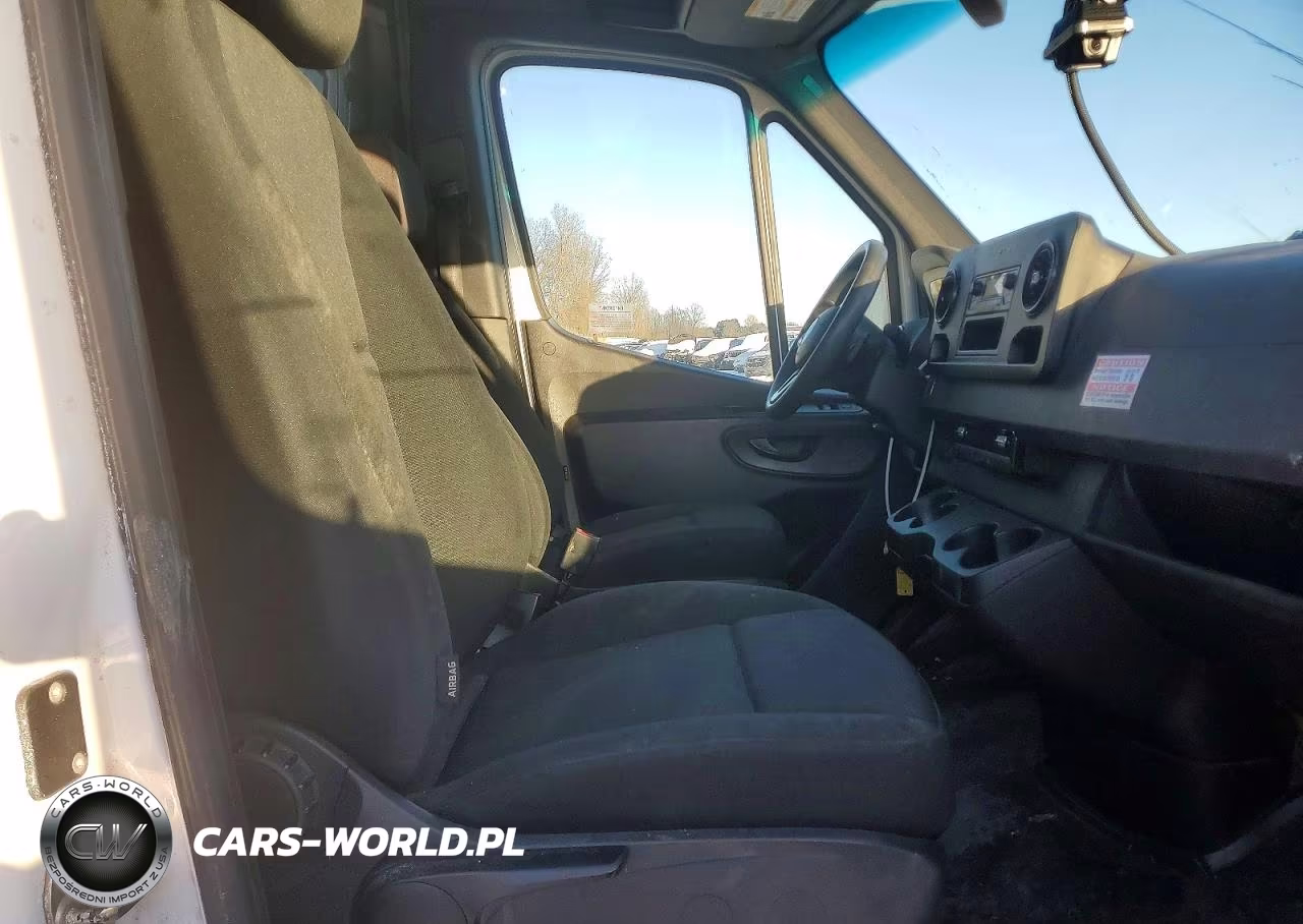 2021 Freightliner Sprinter 2500 Delivery Van VIN:W2Y40CHY0MT063079 - 11