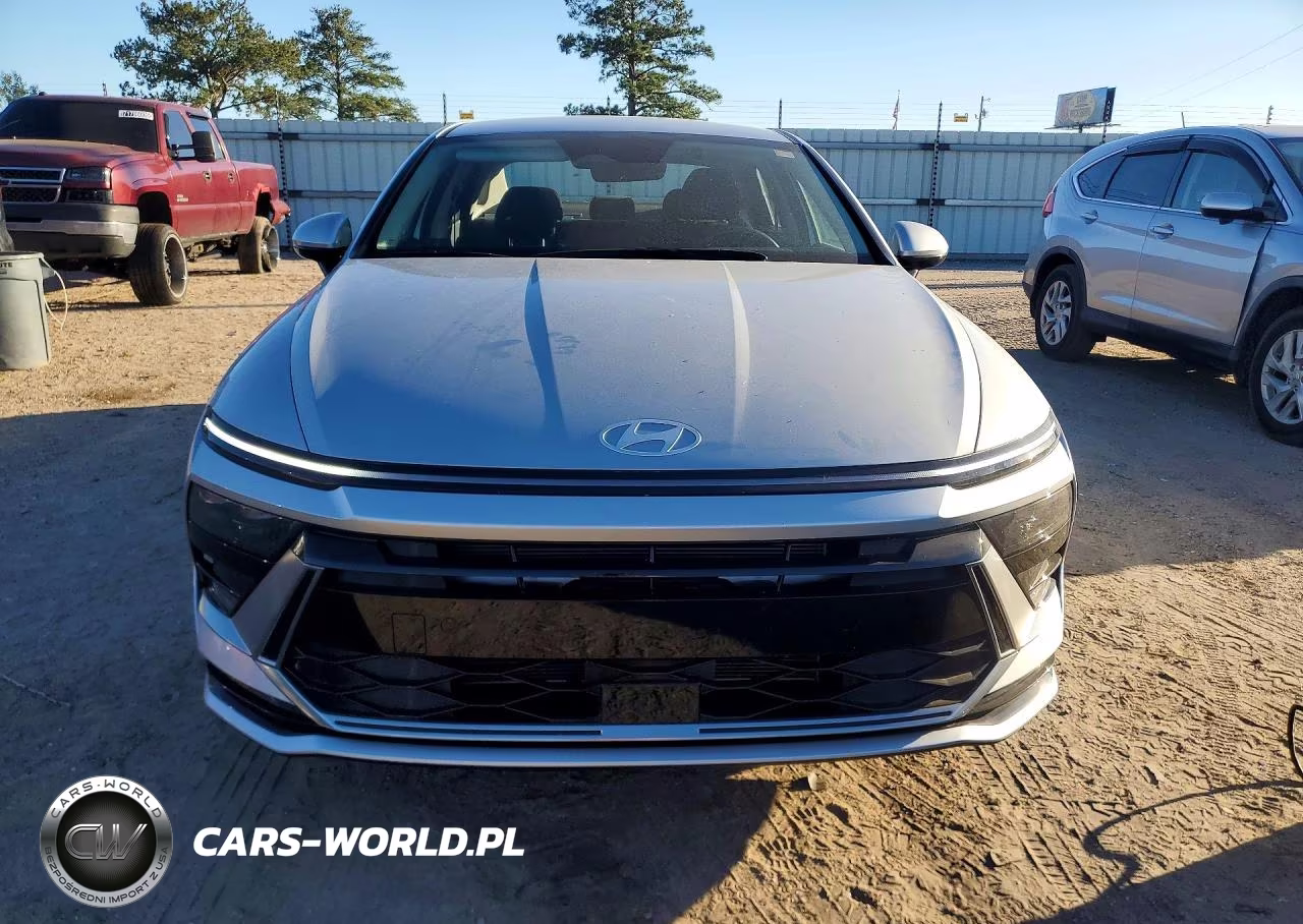 2026 Hyundai Sonata Sel Sport VIN:KMHL64JA8TA549238 - 5