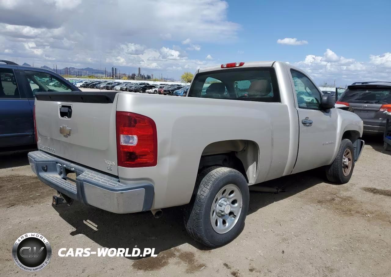 2008 Chevrolet Silverado C1500 VIN:1GCEC14C38Z144821 - 3