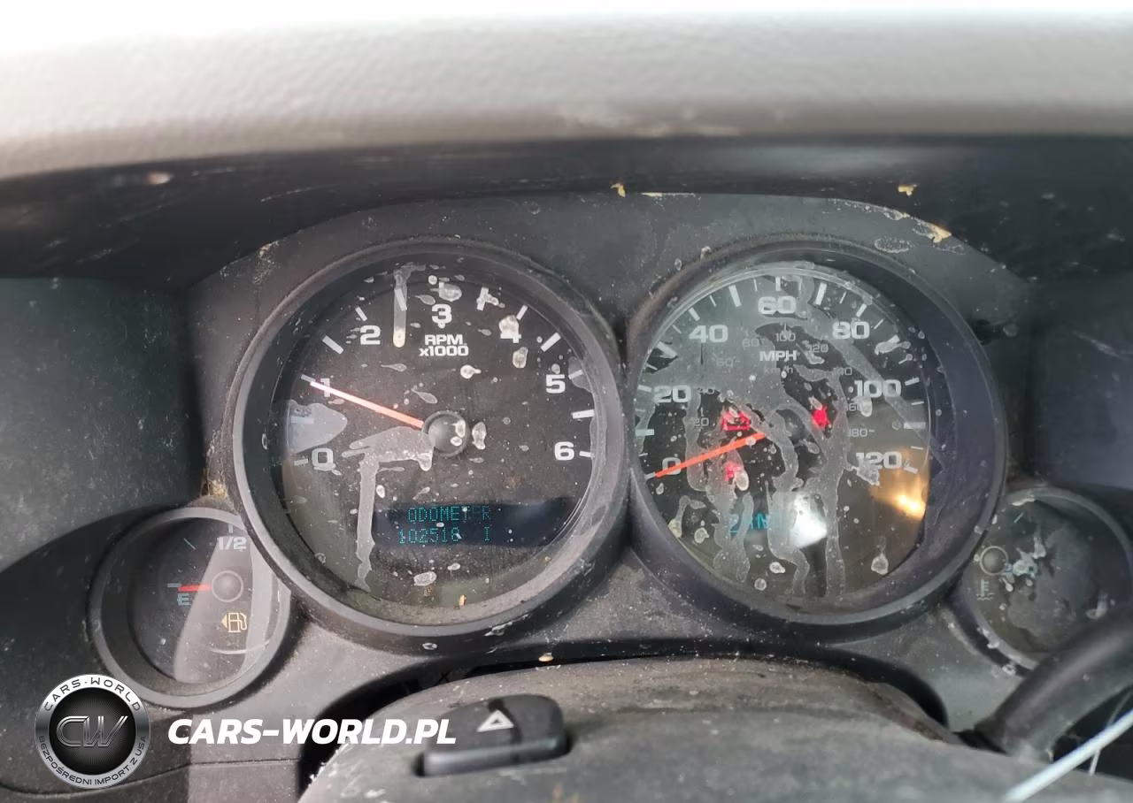 2008 Chevrolet Silverado C1500 VIN:1GCEC14C38Z144821 - 9