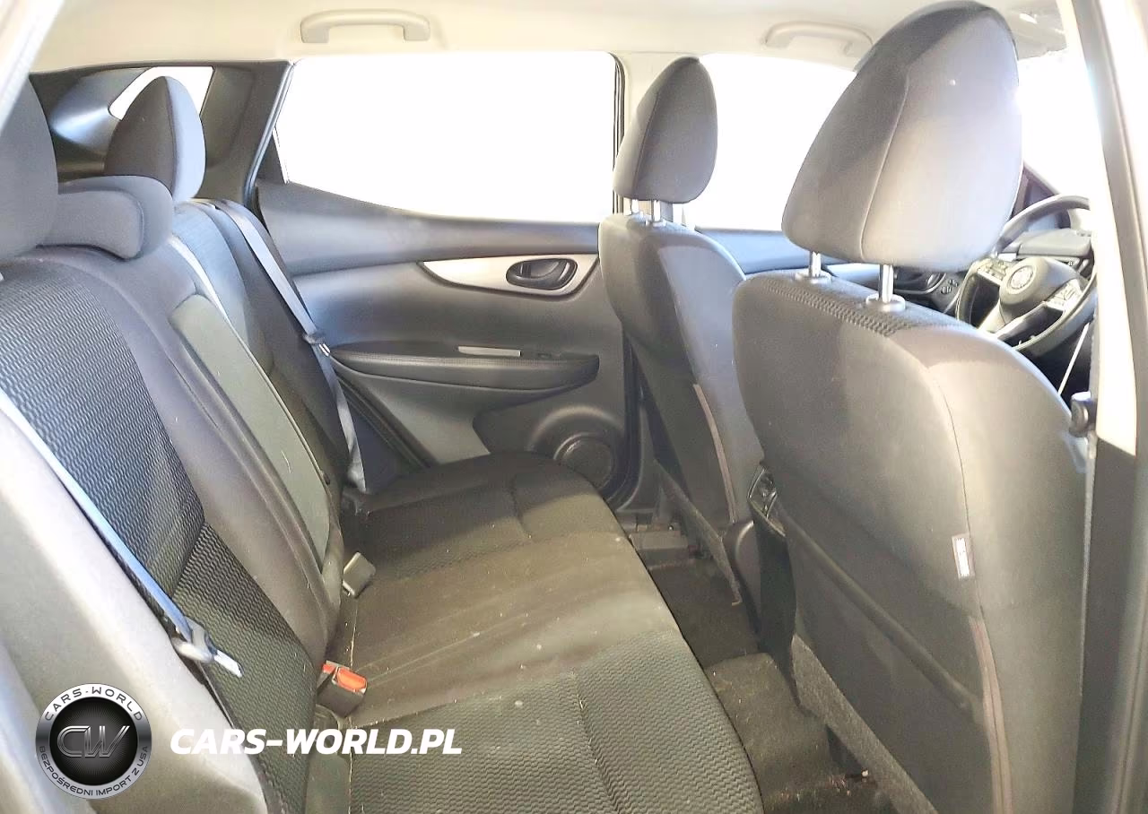 2017 Nissan Rogue Sport S VIN:JN1BJ1CR1HW129642 - 11
