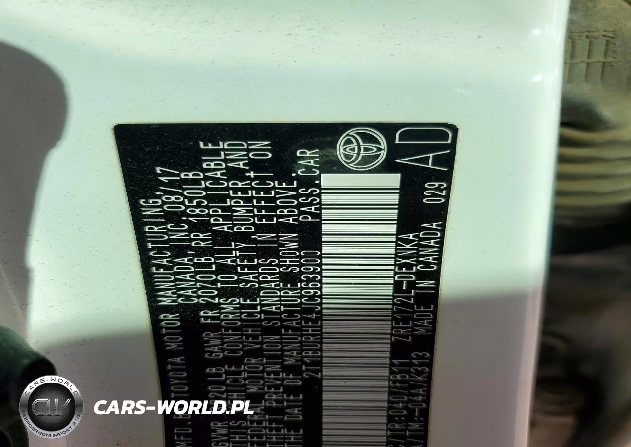 2018 Toyota Corolla Le VIN:2T1BURHE4JC963900 - 13