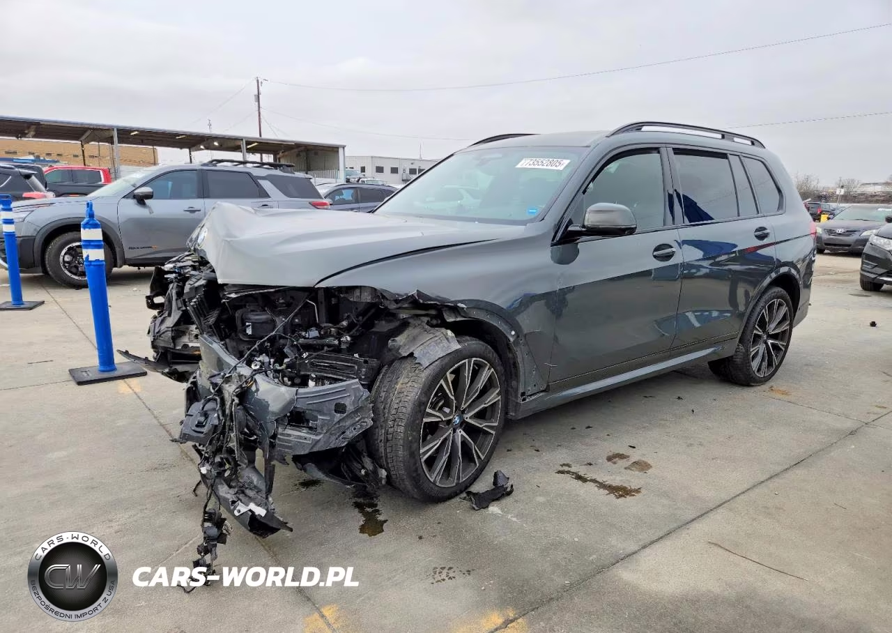 2021 BMW X7 M50I