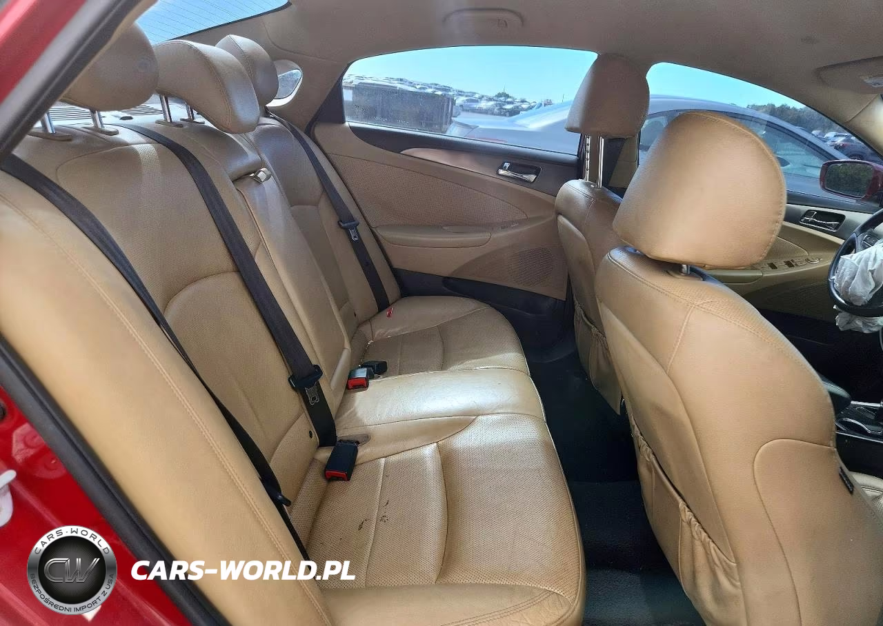2013 Hyundai Sonata VIN:KMHEC4A47DA090362 - 10