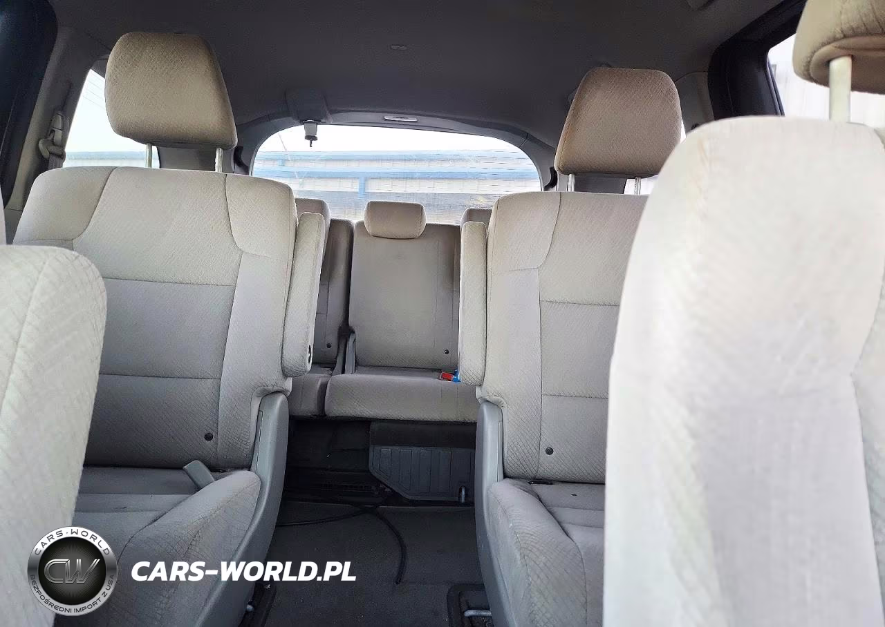 2016 Honda Odyssey Lx VIN:5FNRL5H27GB076814 - 10
