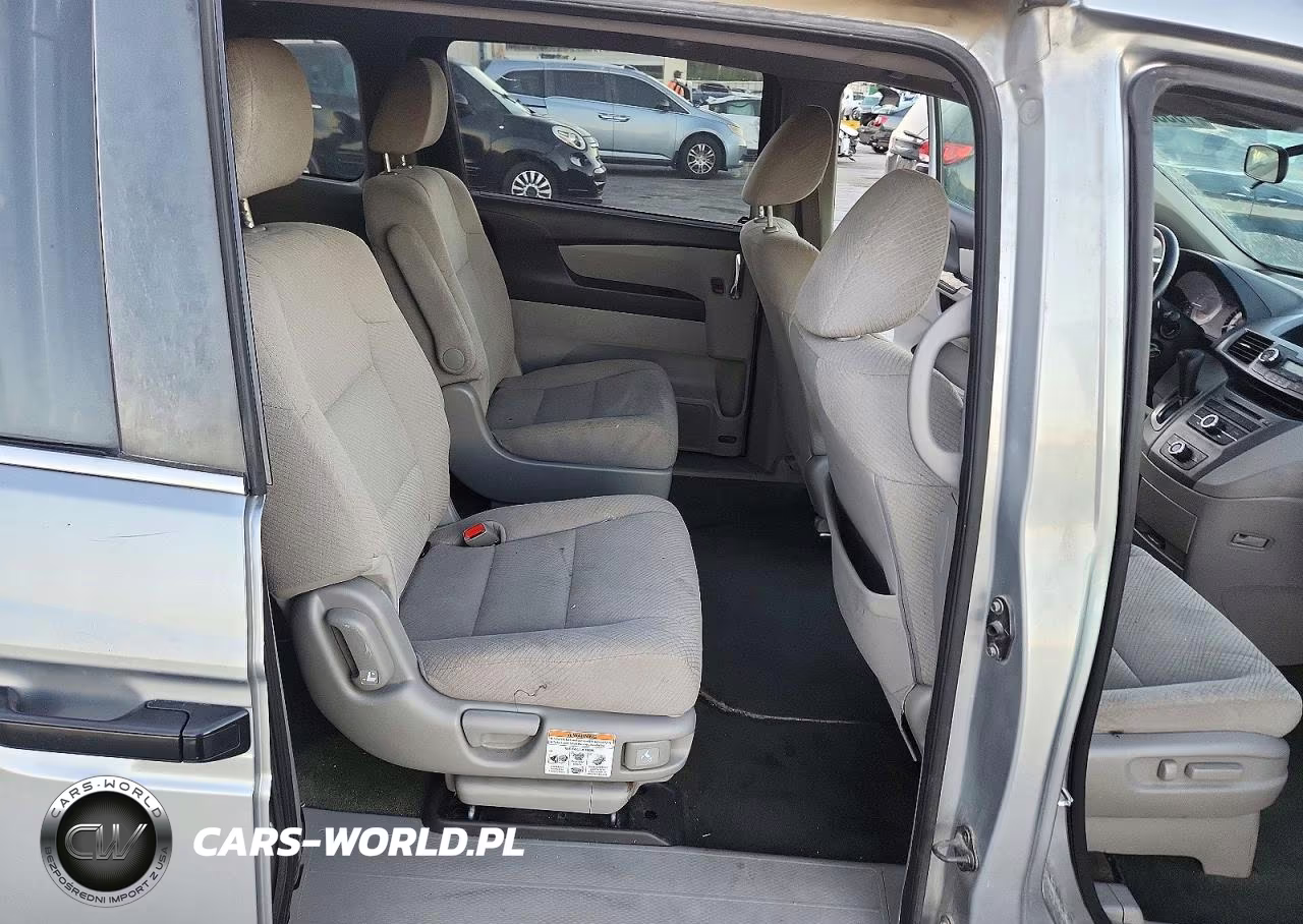 2016 Honda Odyssey Lx VIN:5FNRL5H27GB076814 - 11