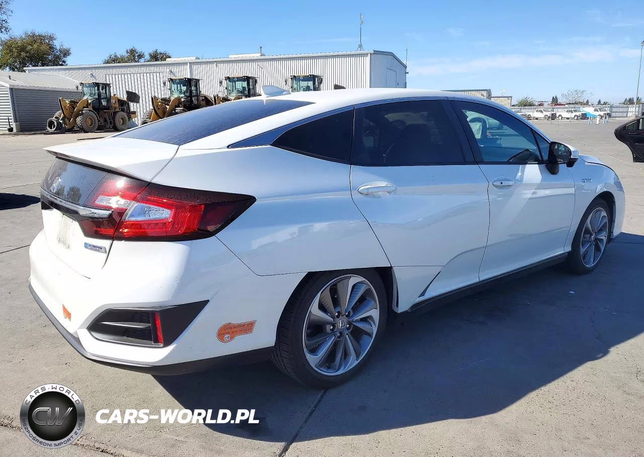 2019 Honda Clarity VIN:JHMZC5F11KC005428 - 3