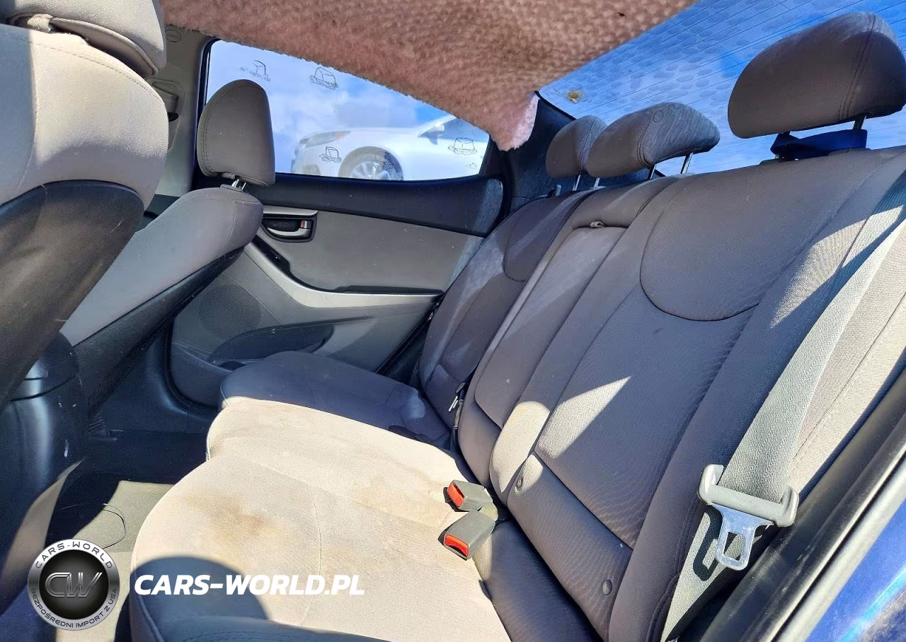 2016 Hyundai Elantra Se VIN:5NPDH4AE4GH735315 - 10