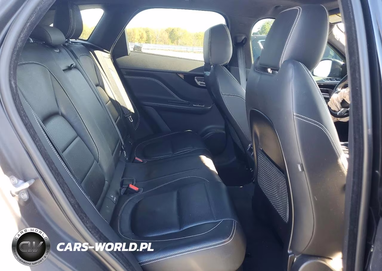 2019 Jaguar F-Pace S VIN:SADCM2FV8KA358237 - 11