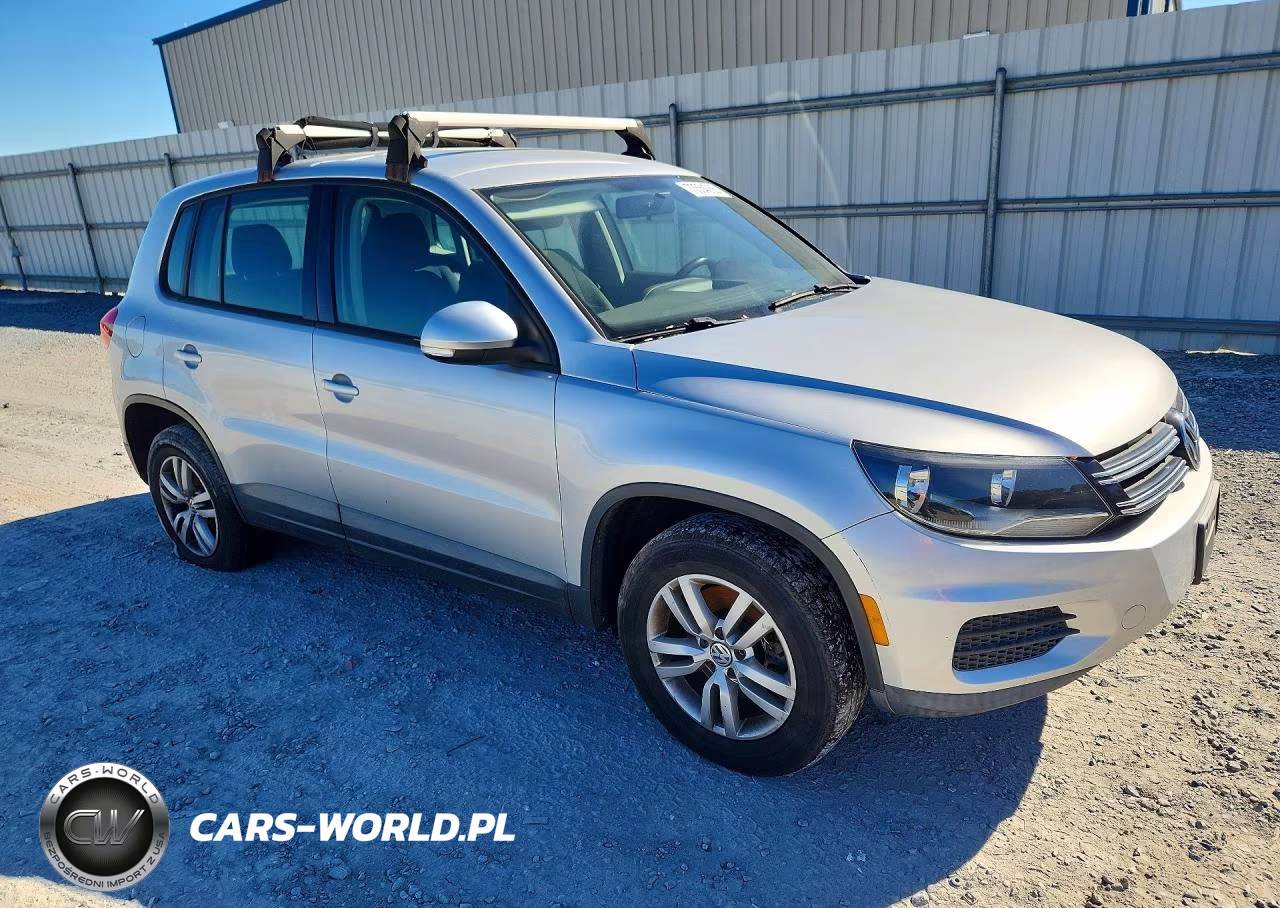 2013 Volkswagen Tiguan S VIN:WVGAV3AX4DW591645 - 4