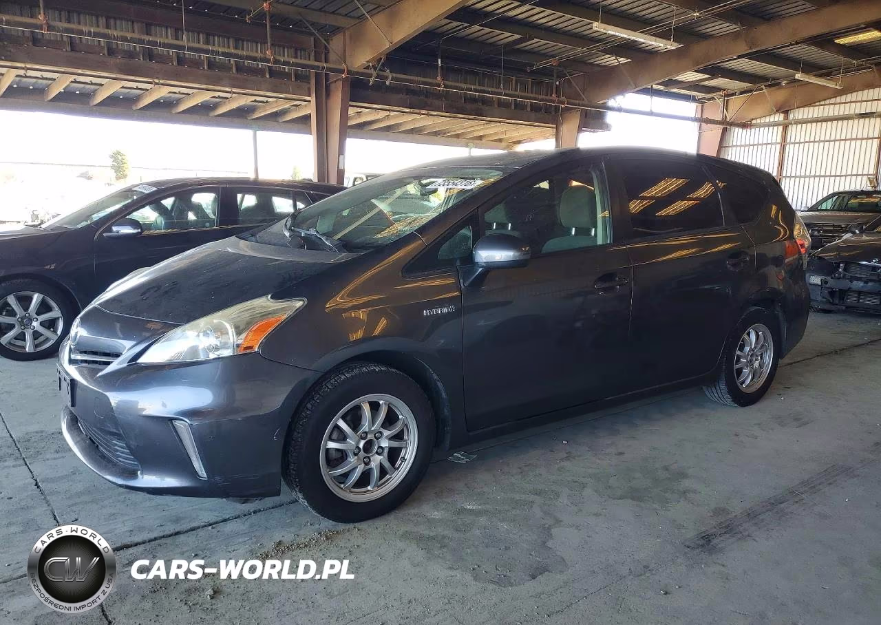 2014 Toyota Prius V Three