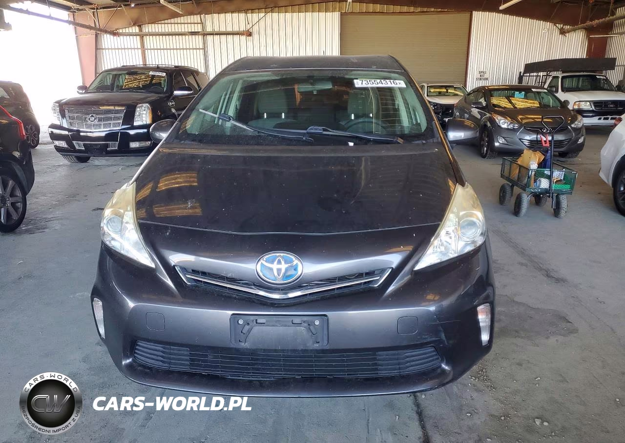 2014 Toyota Prius V Three VIN:JTDZN3EU2EJ002307 - 4
