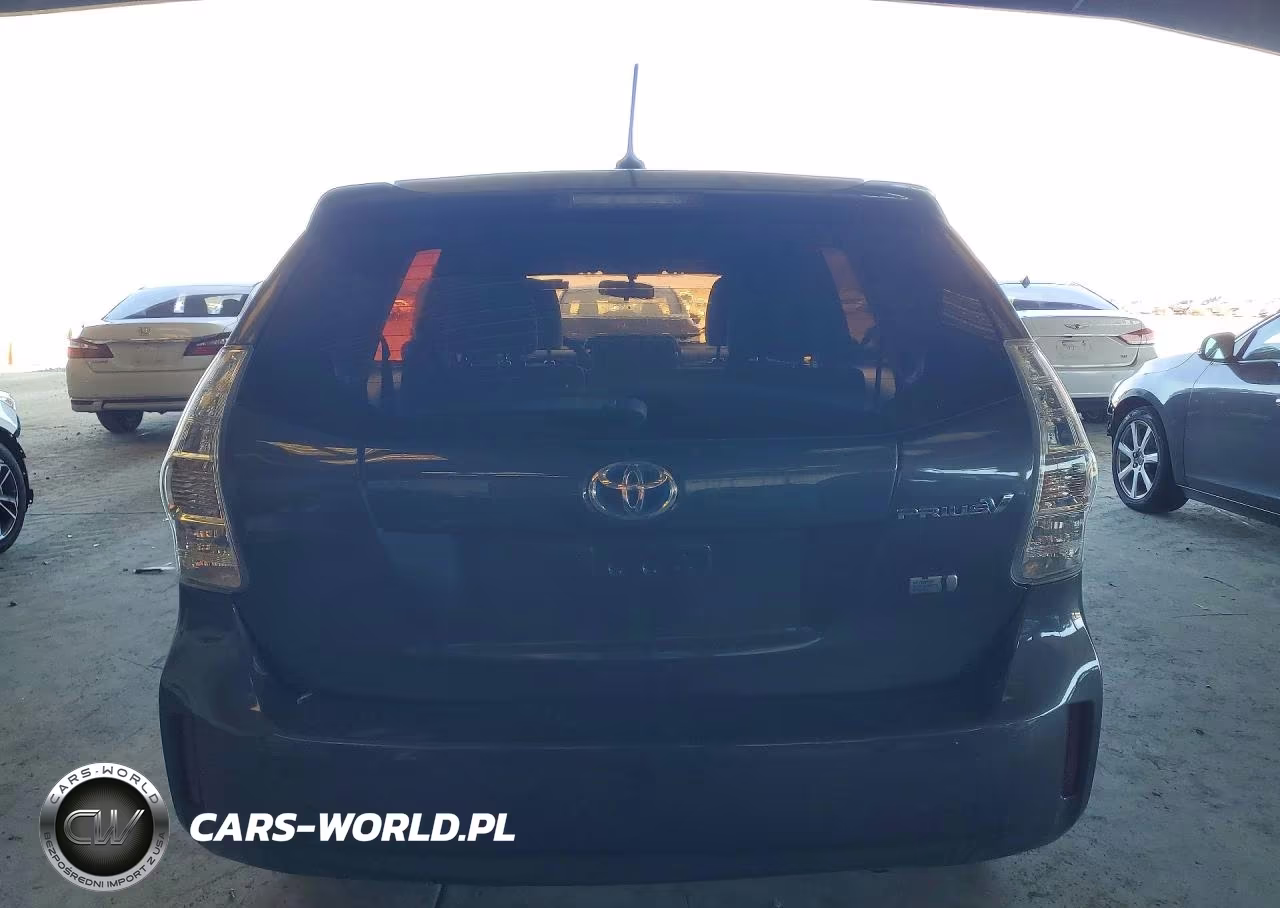 2014 Toyota Prius V Three VIN:JTDZN3EU2EJ002307 - 5