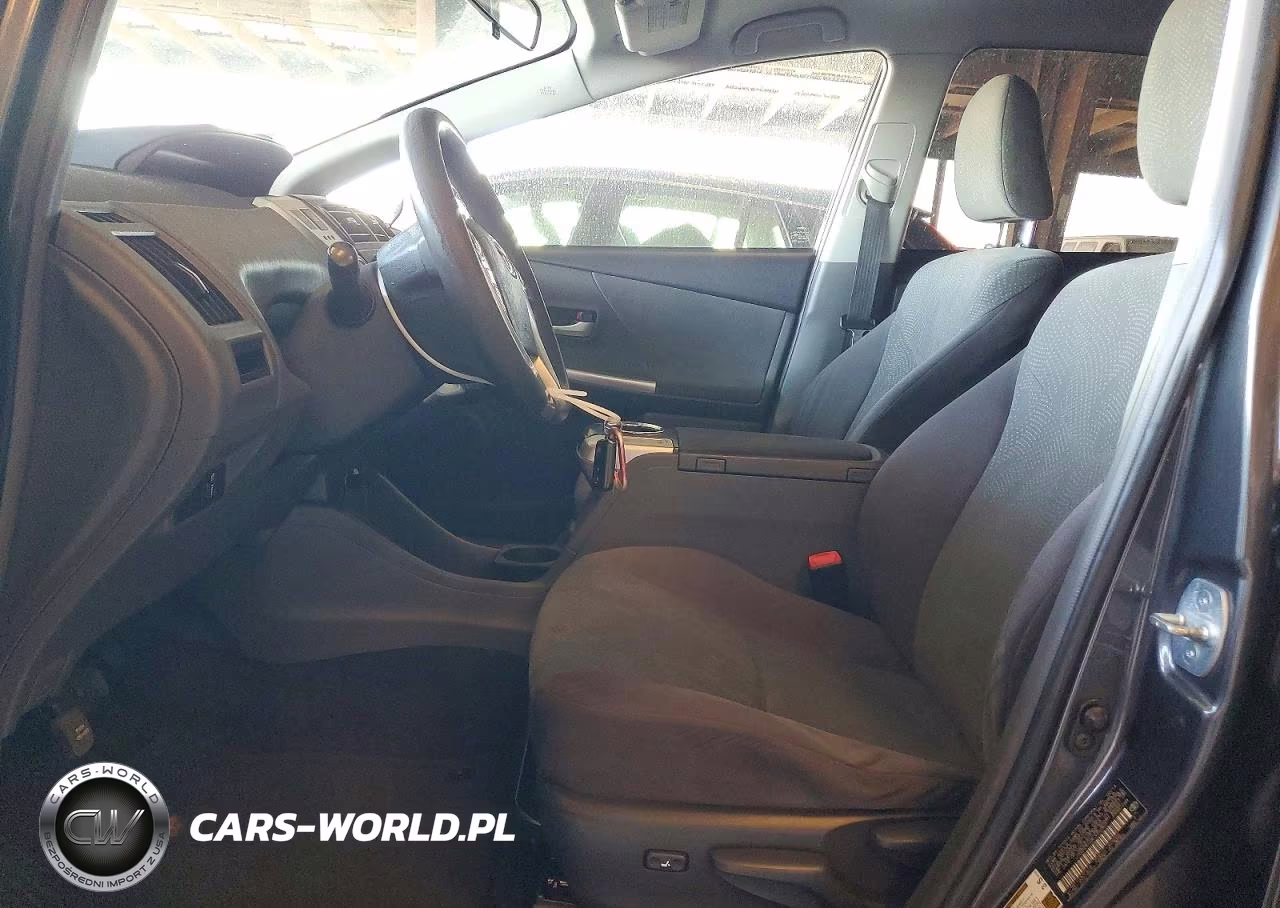 2014 Toyota Prius V Three VIN:JTDZN3EU2EJ002307 - 6