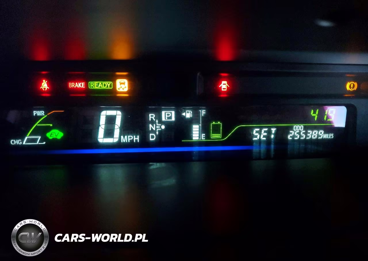 2014 Toyota Prius V Three VIN:JTDZN3EU2EJ002307 - 8