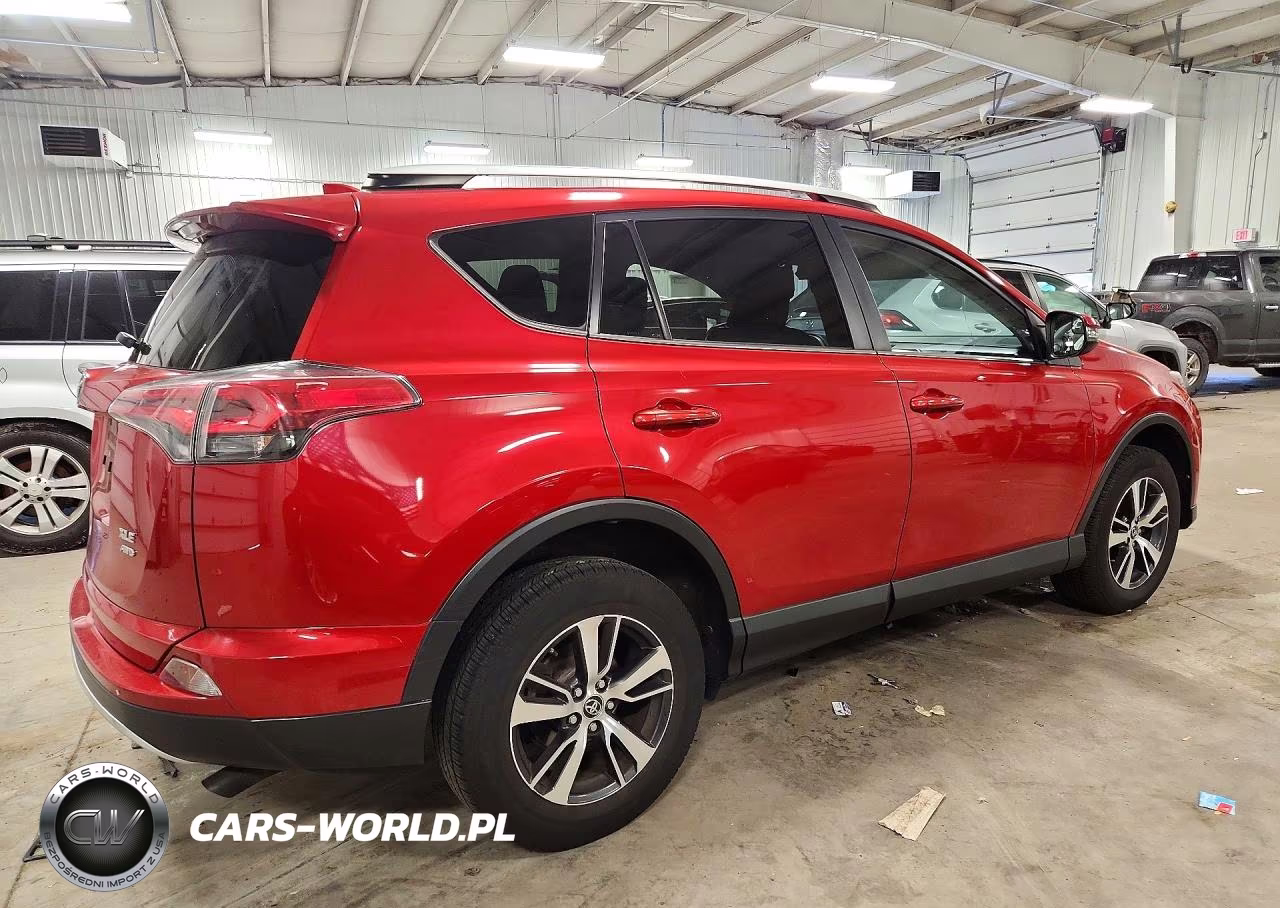 2016 Toyota Rav4 Xle VIN:JTMRFREV2GJ082932 - 3