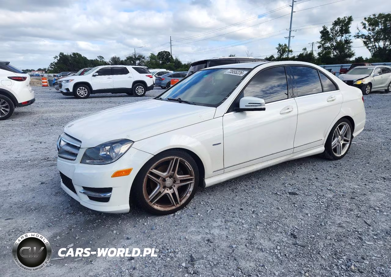 2012 Mercedes-Benz C 250 VIN:WDDGF4HB5CA605159 - 1