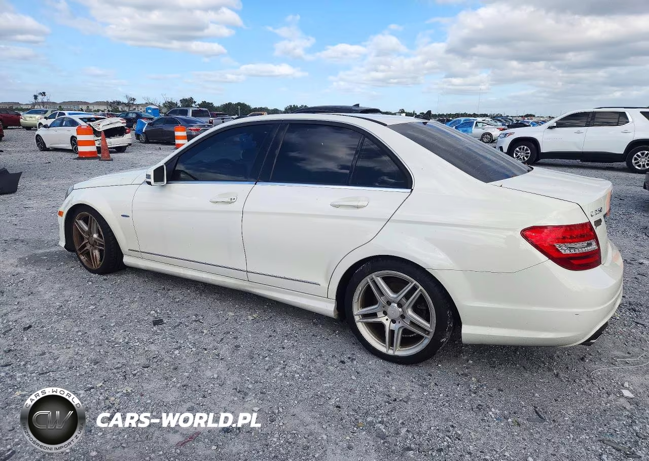 2012 Mercedes-Benz C 250 VIN:WDDGF4HB5CA605159 - 2