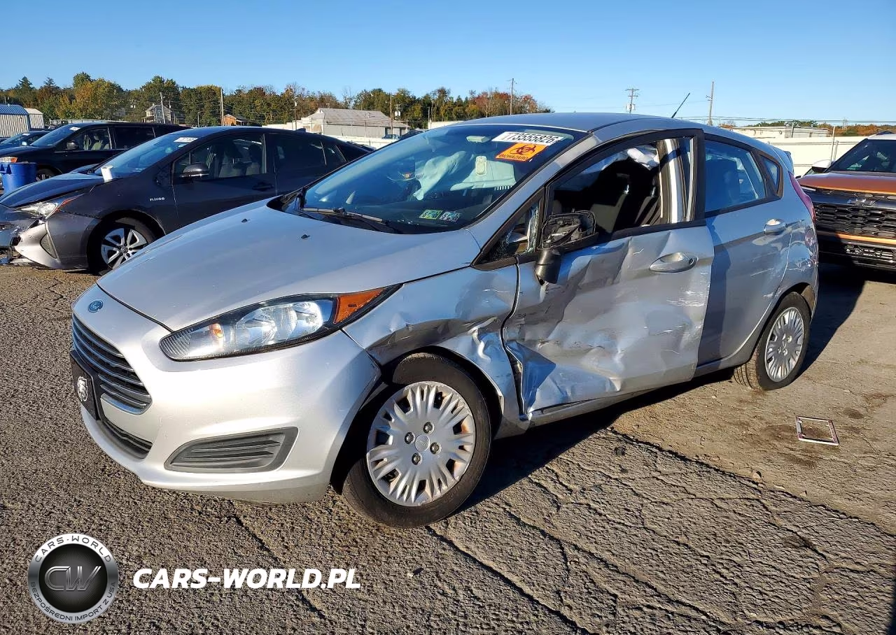2015 Ford Fiesta S VIN:3FADP4TJ4FM222044 - 1