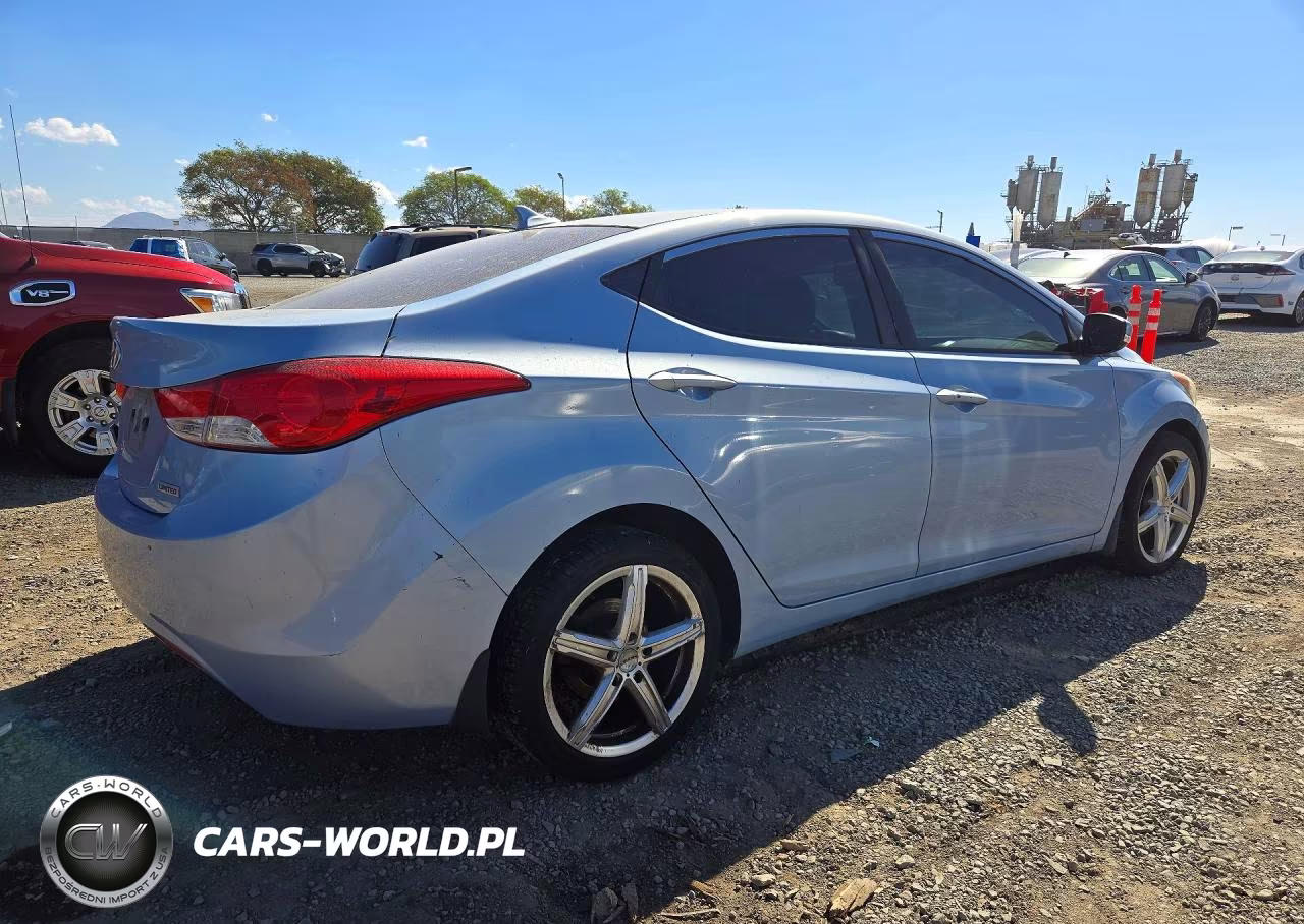 2013 Hyundai Elantra Limited VIN:KMHDH4AE2DU801762 - 3