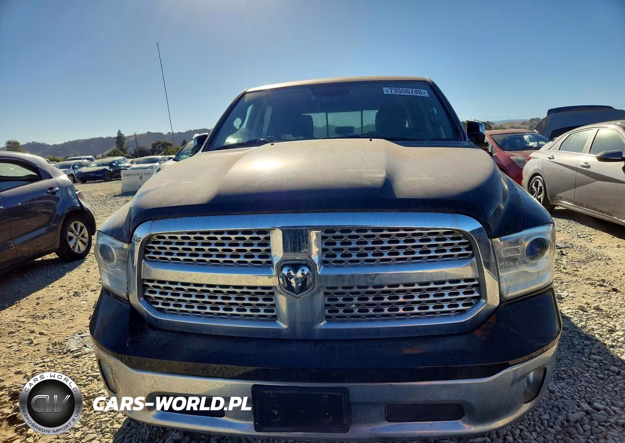 2014 Ram 1500 Laramie VIN:1C6RR6NM8ES382454 - 5