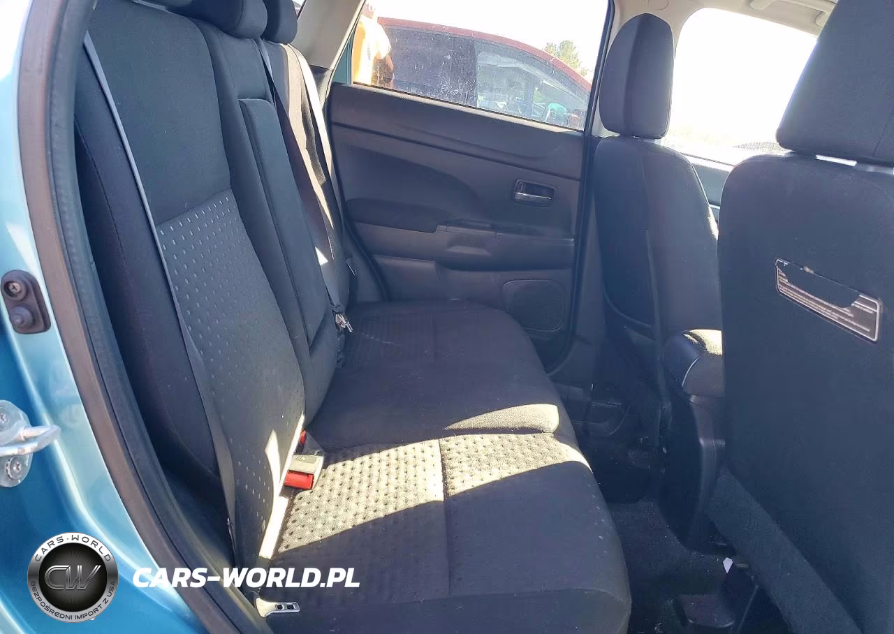 2011 Mitsubishi Outlander Sport Se VIN:JA4AR4AU4BZ011837 - 10