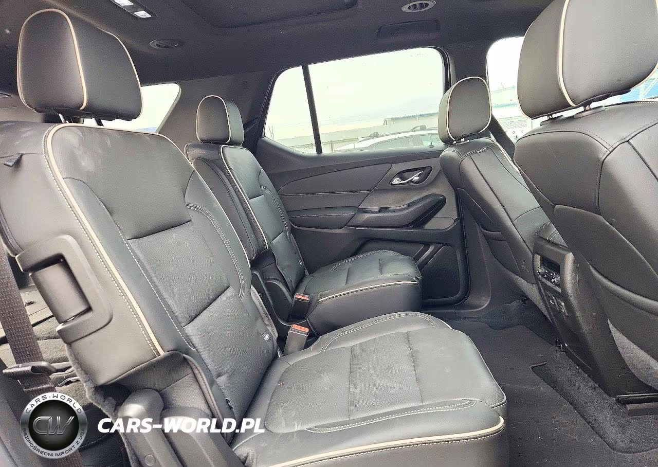 2023 Chevrolet Traverse Premier VIN:1GNEVKKW1PJ145385 - 11