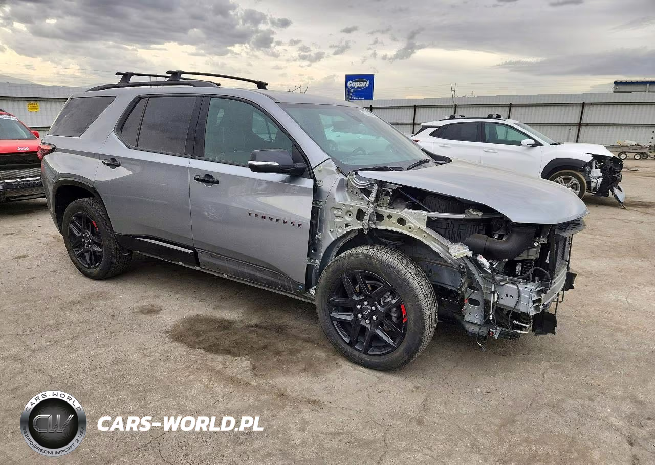 2023 Chevrolet Traverse Premier VIN:1GNEVKKW1PJ145385 - 4