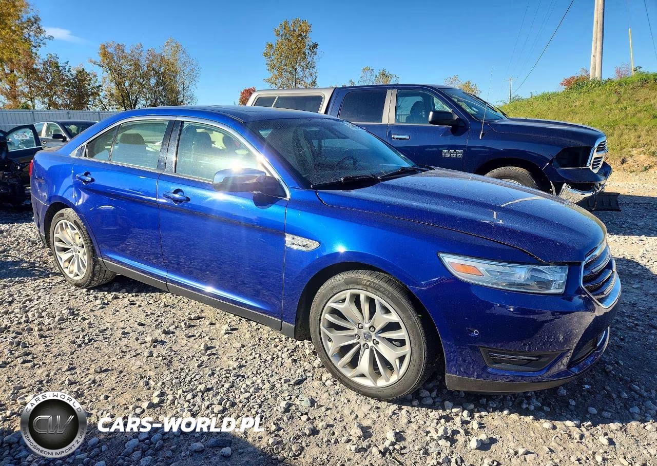 2013 Ford Taurus Limited VIN:1FAHP2F83DG203877 - 4