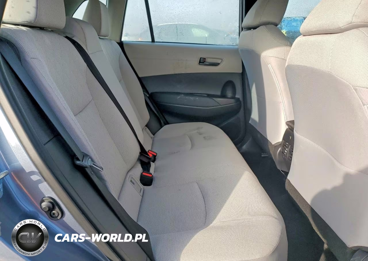 2025 Toyota Corolla Cross L VIN:7MUAAAAG9SV144154 - 10