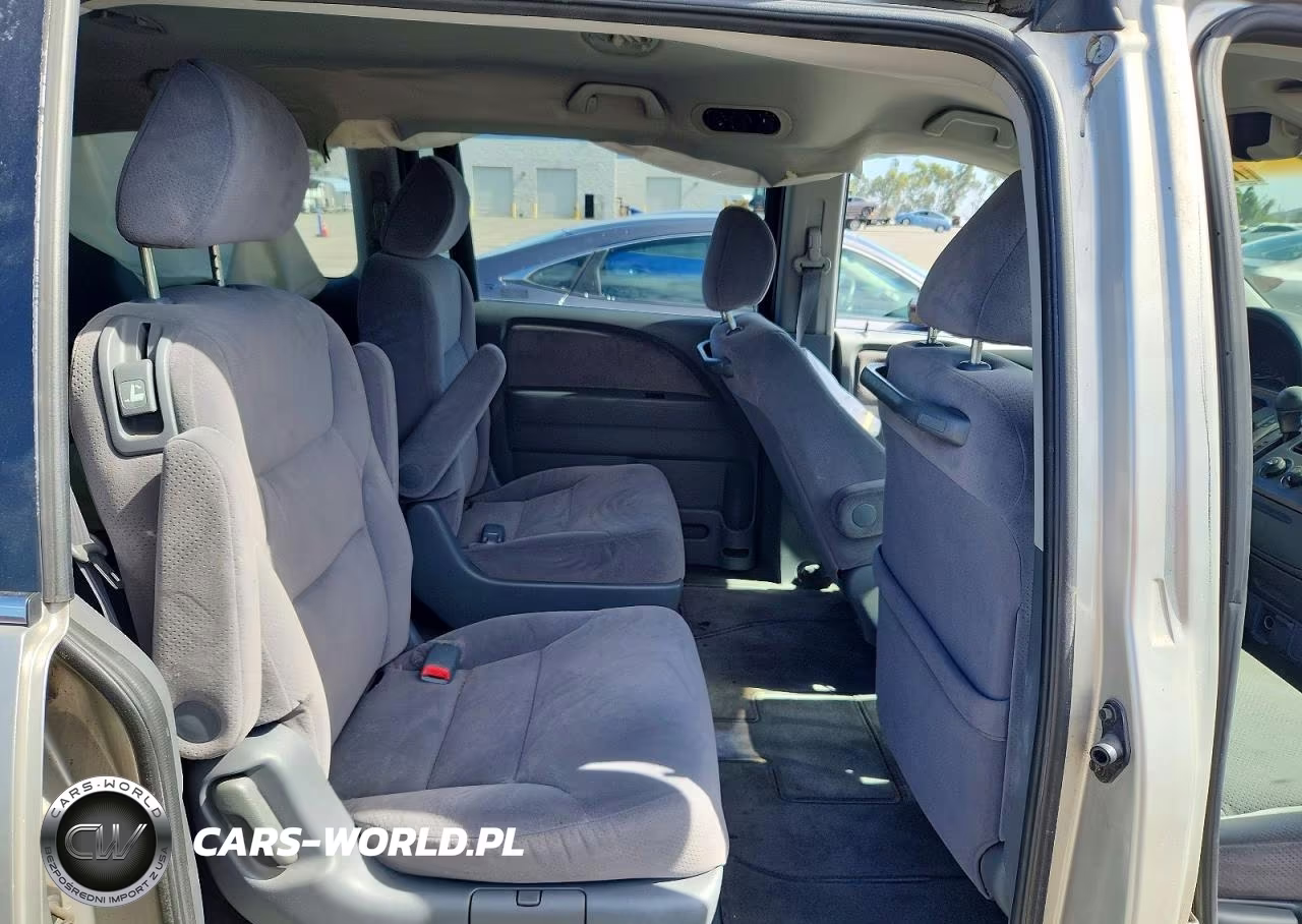 2005 Honda Odyssey Lx VIN:5FNRL38235B074205 - 11