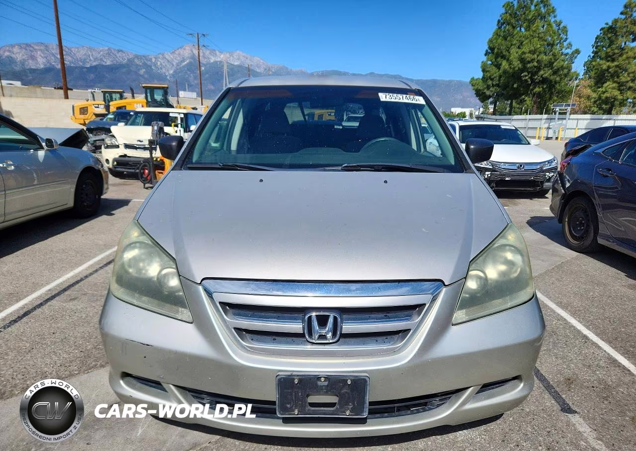 2005 Honda Odyssey Lx VIN:5FNRL38235B074205 - 5